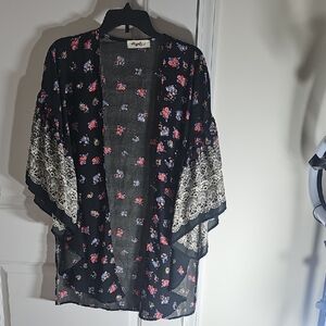 Haptics Floral Kimono‎ with Lace Trim